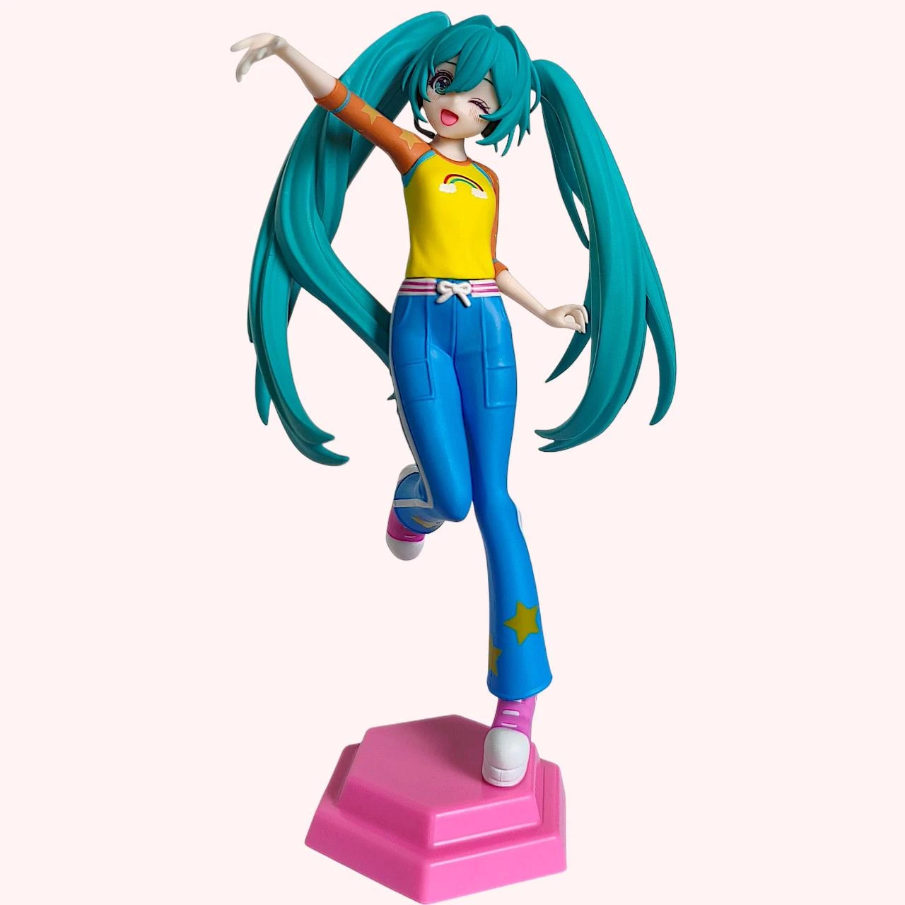 Figurine Hatsune Miku x Love and Berry – Love Costume Ver – Desktop x Decorate